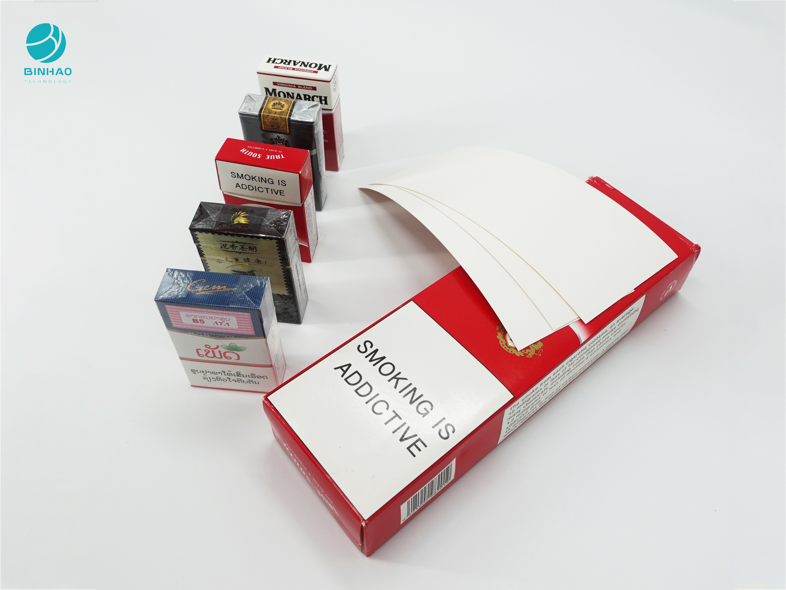 โลโก้นูนที่ทนทานกล่องบรรจุกล่องกระดาษแข็งสำหรับยาสูบบุหรี่